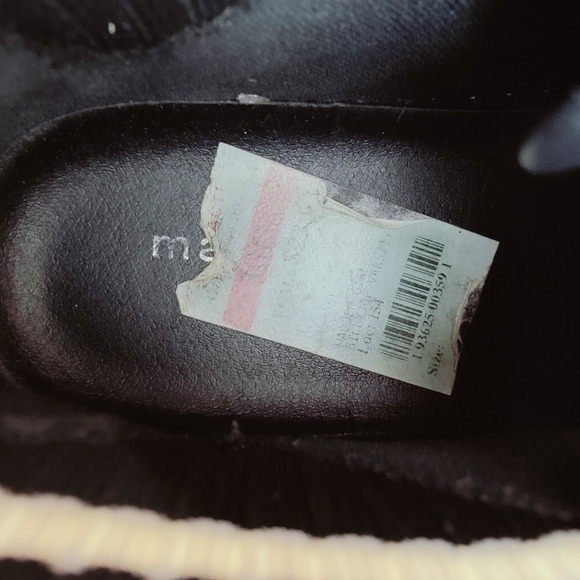 Madden Girl Black Faux Leather Knit Collar Platform Sneakers, Sz 7 - Picture 12 of 12